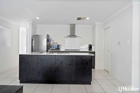 Property photo of 32 Somerford Promenade Wellard WA 6170