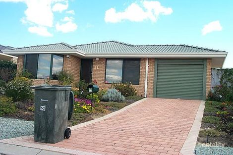 52 Cleveland Ct, Marangaroo, WA 6064