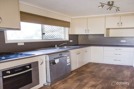 Property photo of 49 Brock Crescent Dysart QLD 4745