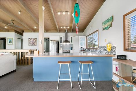 50 Victoria Pde, Loch Sport, VIC 3851