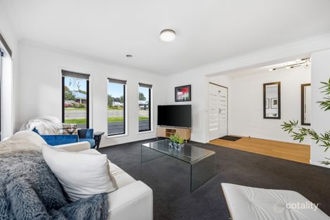 Property photo of 4 Whistler Close Brown Hill VIC 3350