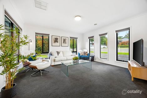 Property photo of 4 Whistler Close Brown Hill VIC 3350
