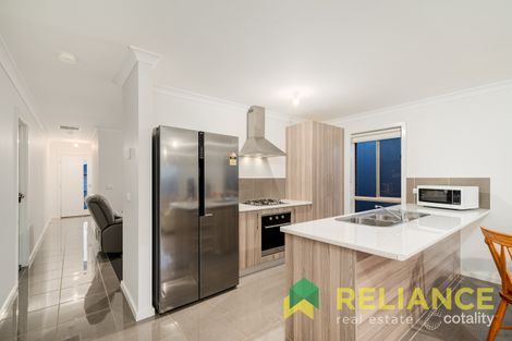 Property photo of 149 James Melrose Drive Brookfield VIC 3338