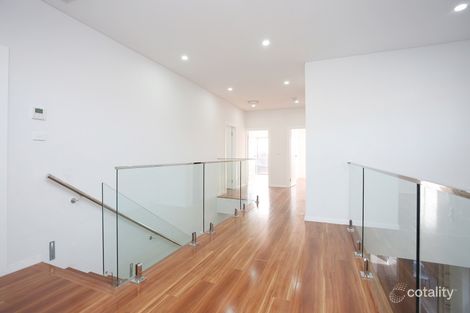 Property photo of 9 Bungalow Road Peakhurst NSW 2210