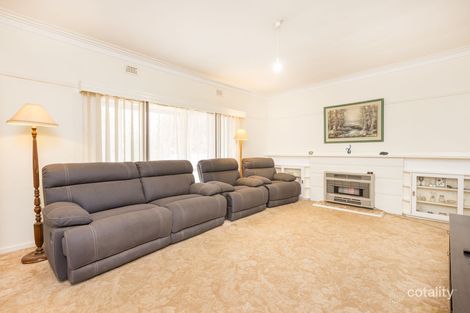 Property photo of 2 Myall Crescent Red Cliffs VIC 3496