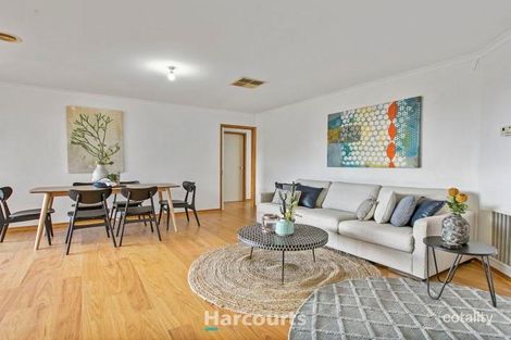Property photo of 10 Eastern Park Square Narre Warren South VIC 3805