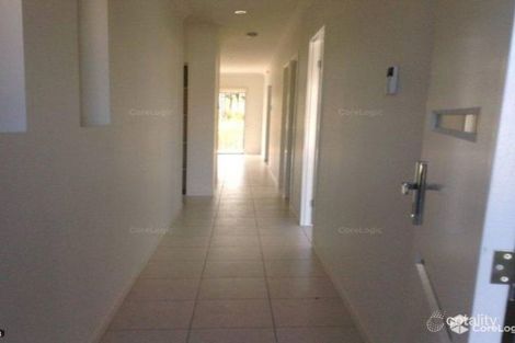 Property photo of 27 Shearwater Drive Glen Eden QLD 4680