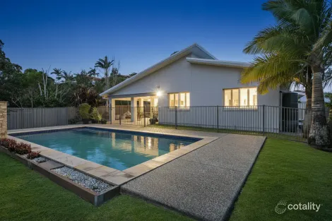 Property photo of 121 Botanical Circuit Banora Point NSW 2486