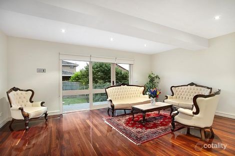 Property photo of 20 Stroner Avenue Keilor East VIC 3033