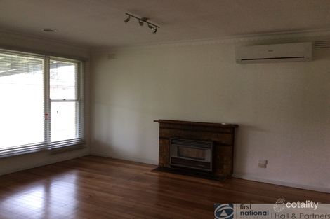 Property photo of 4 Eve Court Springvale VIC 3171