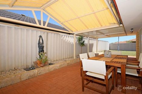 Property photo of 11 Parkstone Grove Meadow Springs WA 6210