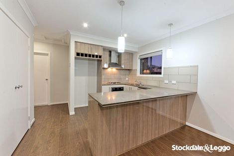 Property photo of 39 Award Crescent Truganina VIC 3029