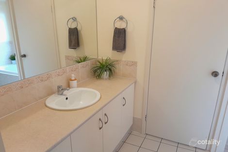 Property photo of 4 Torquay Drive Seaford Rise SA 5169