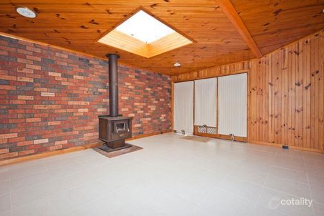 Property photo of 2 Linton Avenue Templestowe Lower VIC 3107