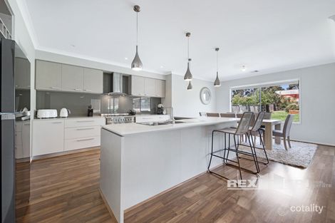 Property photo of 15 Avenview Drive Narre Warren North VIC 3804