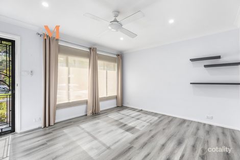 Property photo of 13 Rutherglen Place Macquarie Hills NSW 2285