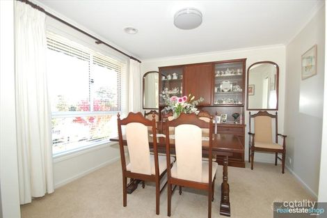 Property photo of 17 Sainsbury Street Wanniassa ACT 2903