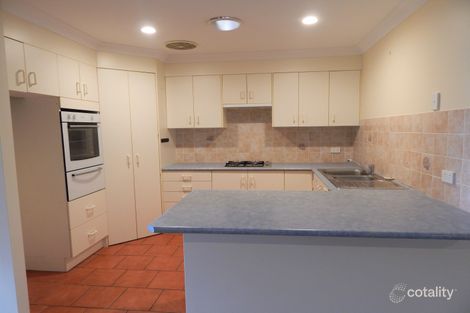 Property photo of 16 Hillside Close Mittagong NSW 2575