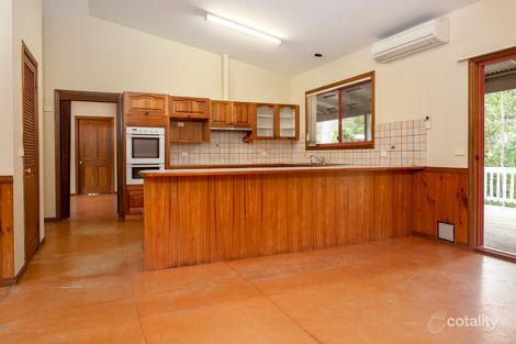Property photo of 3 Elouera Close Lilli Pilli NSW 2536