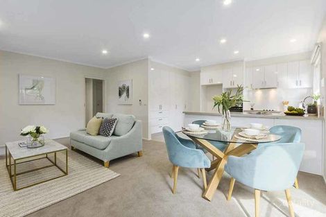 33/110 King St, Doncaster East, VIC 3109