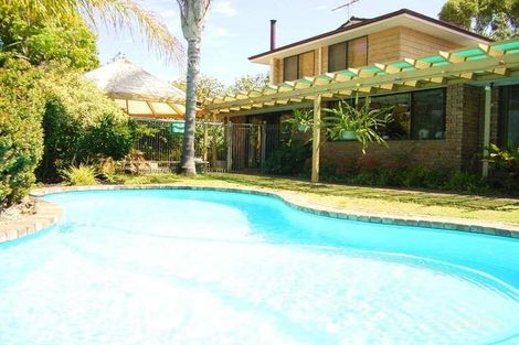 Property photo of 11 Sillmon Way Duncraig WA 6023