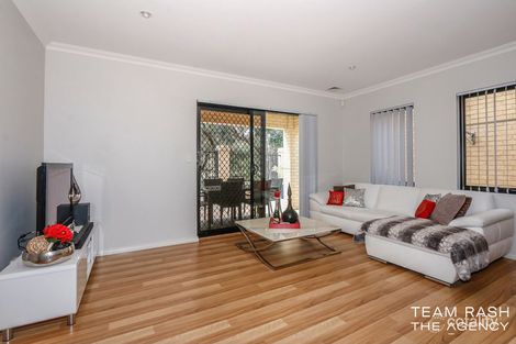 Property photo of 1/15 Shelduck Crescent Bennett Springs WA 6063