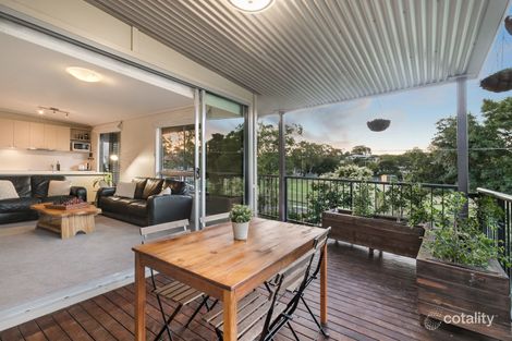 Property photo of 2/3 Prospect Terrace St Lucia QLD 4067