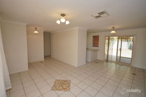 Property photo of 6 Parkland Place Dubbo NSW 2830