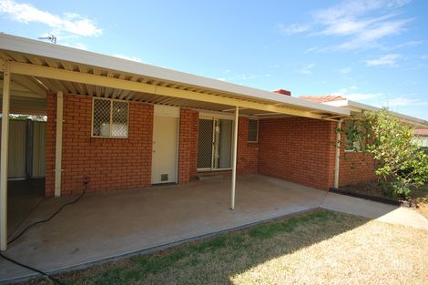 Property photo of 6 Parkland Place Dubbo NSW 2830