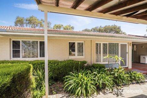 Property photo of 38 Stebbing Way Girrawheen WA 6064