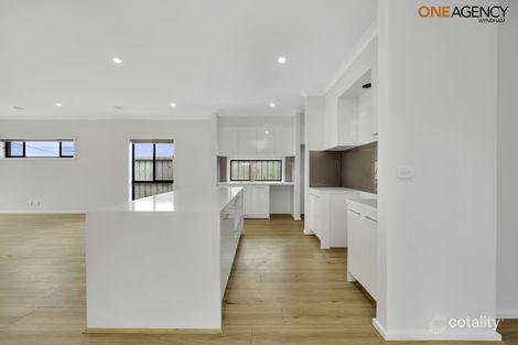 Property photo of 3 Hirami Avenue Tarneit VIC 3029