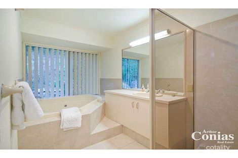 Property photo of 9 Yanum Place Chapel Hill QLD 4069