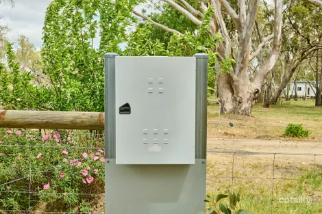 Property photo of 73 Blacksmiths Lane Mia Mia VIC 3444