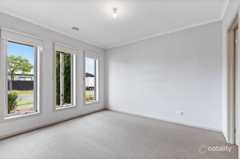 Property photo of 121 Isabella Way Tarneit VIC 3029