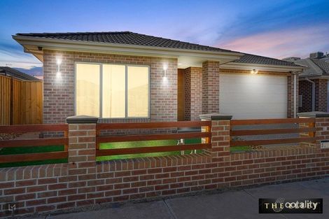 Property photo of 3 Plough Avenue Truganina VIC 3029