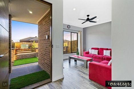 Property photo of 3 Plough Avenue Truganina VIC 3029