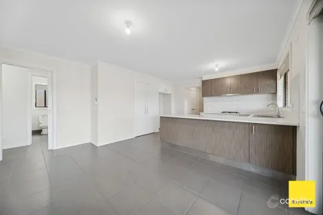 Property photo of 2/25 Albert Street Long Gully VIC 3550