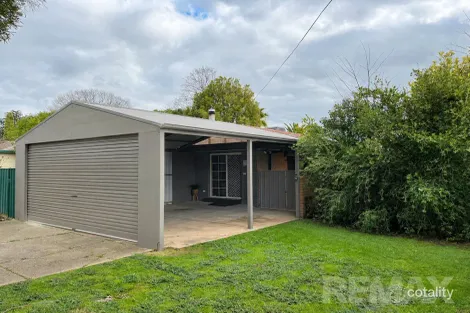Property photo of 5 Telopea Crescent Lake Albert NSW 2650