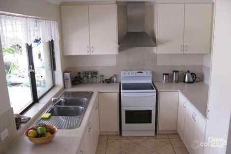 Property photo of 10 Rive Place Thornlie WA 6108
