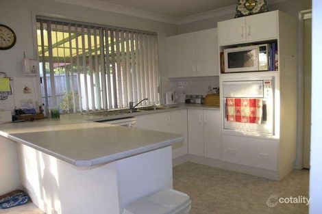 Property photo of 2 Dover Place West Hoxton NSW 2171