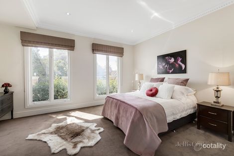 Property photo of 14 St Georges Crescent Ashburton VIC 3147