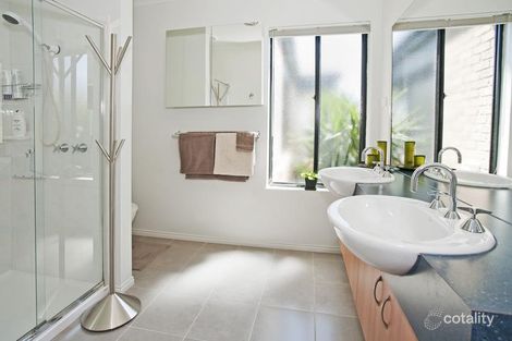 Property photo of 108 Rossack Drive Waurn Ponds VIC 3216