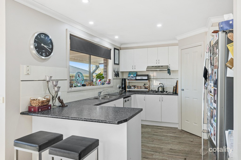 Property photo of 4 Modestino Place Mitchell Park VIC 3355