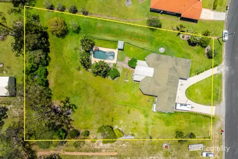 Property photo of 8 Pardalote Place Gulmarrad NSW 2463