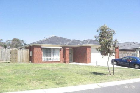 22 Sandalwood Gr, Carrum Downs, VIC 3201