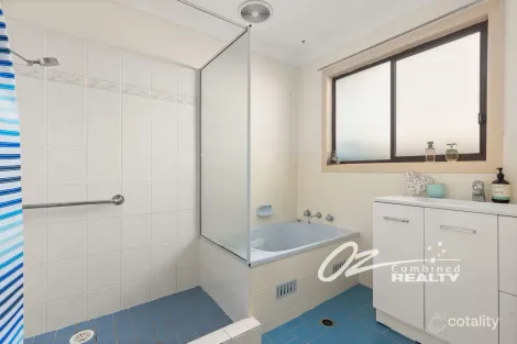 Property photo of 175 Macleans Point Road Sanctuary Point NSW 2540