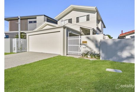 227 Mallawa Dr, Palm Beach, QLD 4221