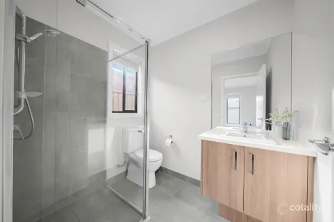 Property photo of 11 Riveting Road Wyndham Vale VIC 3024