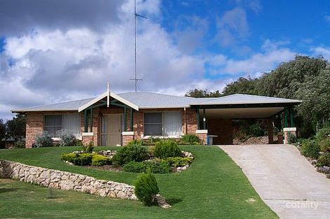 8 Connell Ct, Peppermint Grove Beach, WA 6271