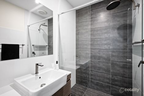 Property photo of 9/3 Miller Street Fitzroy North VIC 3068